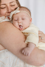 Load image into Gallery viewer, Mama and Me Mini Session