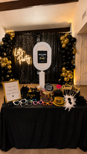 Load image into Gallery viewer, Drop Off Luxury Booth