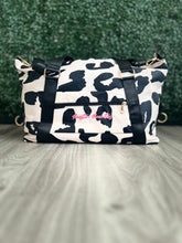 Load image into Gallery viewer, The Leopard Duffle