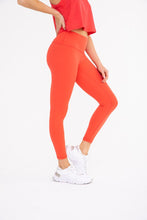 Load image into Gallery viewer, BRONZE - Manhattan Ultra Form Fit Leggings
