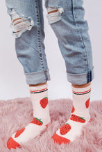 Load image into Gallery viewer, Berry - Women&#39;s fuzzy crew socks
