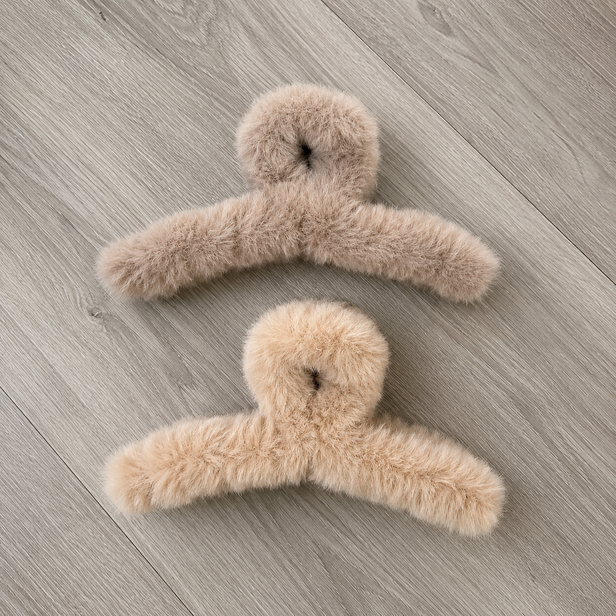 Cozy Claw Clip