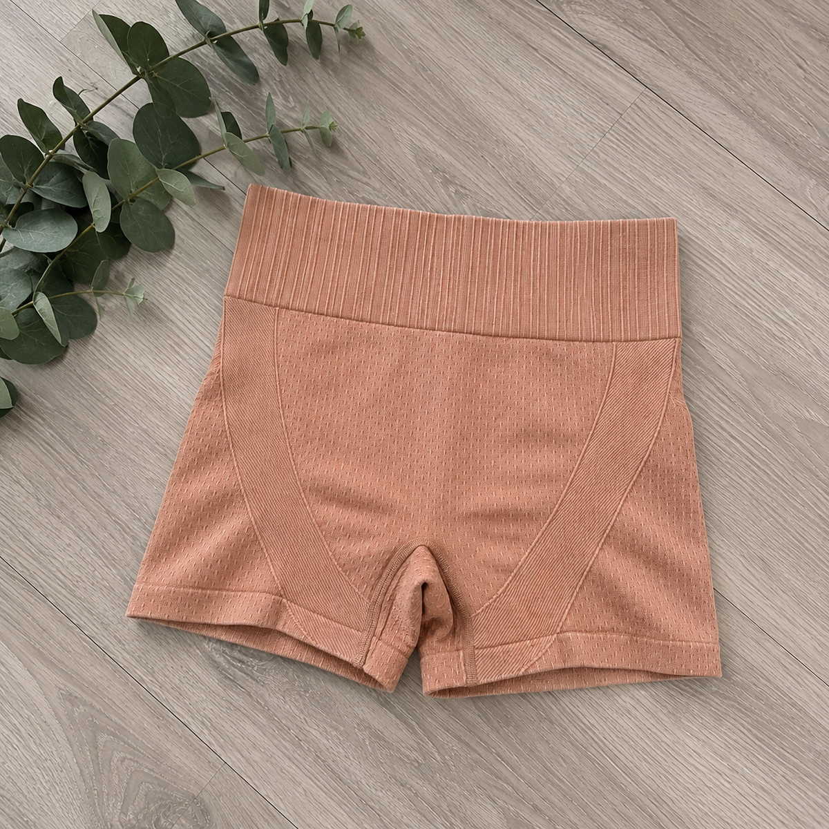 BB Reset Taupe Booty Scrunch Shorts