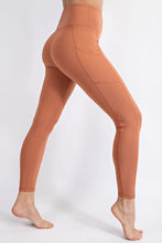Load image into Gallery viewer, PLUS SIZE SEAMLESS FULL LENGTH LEGGINGS
