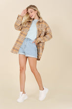 Load image into Gallery viewer, Plaid shacket with pockets
